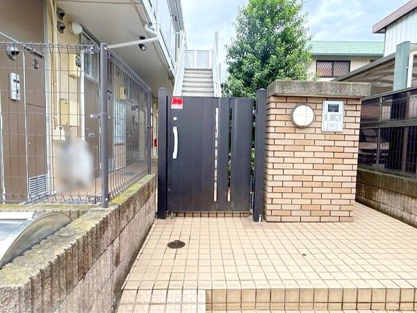 エントランス(★お問い合わせはタウンハウジングまで★)