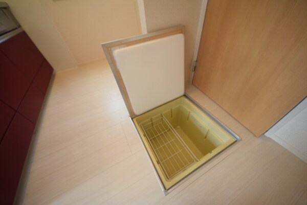 収納(★床下収納付き★)