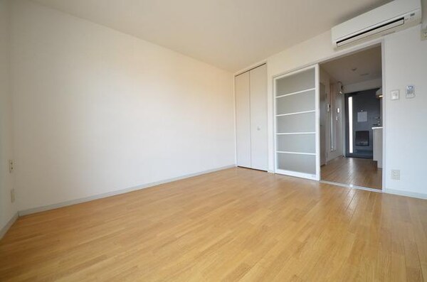 リビング・居室(洋室6.2帖)