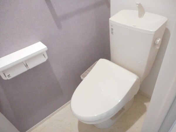 トイレ(お問合せはタウンハウジング府中店まで)