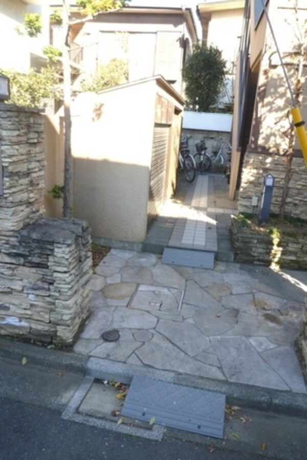 エントランス(★エントランススペースです★)