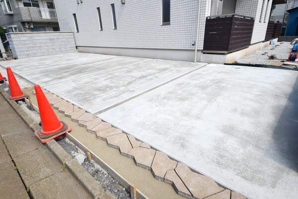 駐車場(駐車場)