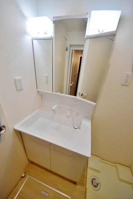 物件内観写真7　(★独立洗面台★)