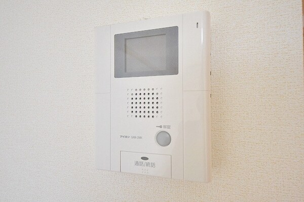 セキュリティ(★安心のオートロック連動モニタ付きドアホンです★)