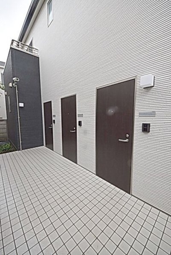 エントランス(★各部屋の玄関付近★)