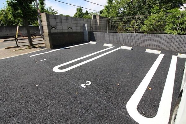 駐車場(★敷地内駐車場です★)