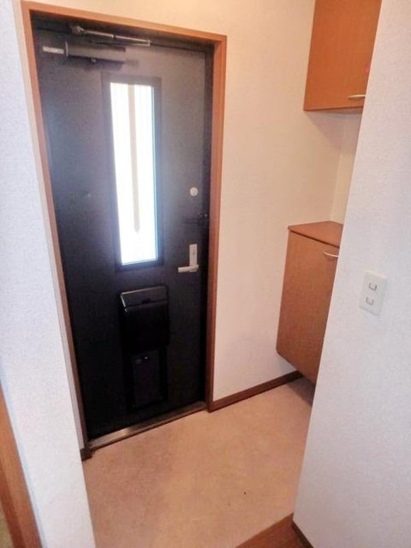 玄関(★シューズボックス付き玄関★)