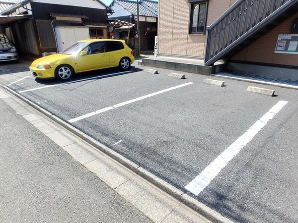 駐車場(★駐車場★)