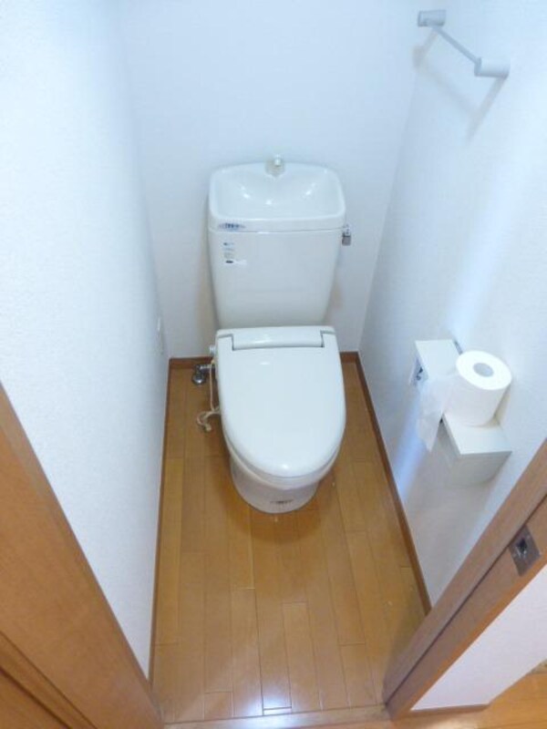 トイレ(★清潔感のあるトイレです★)