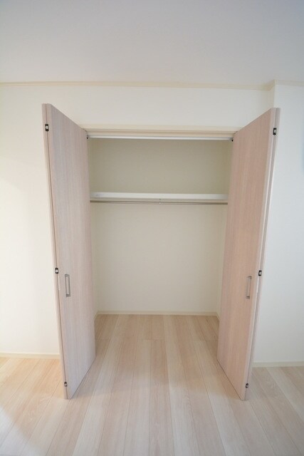 物件内観写真10　(内装)