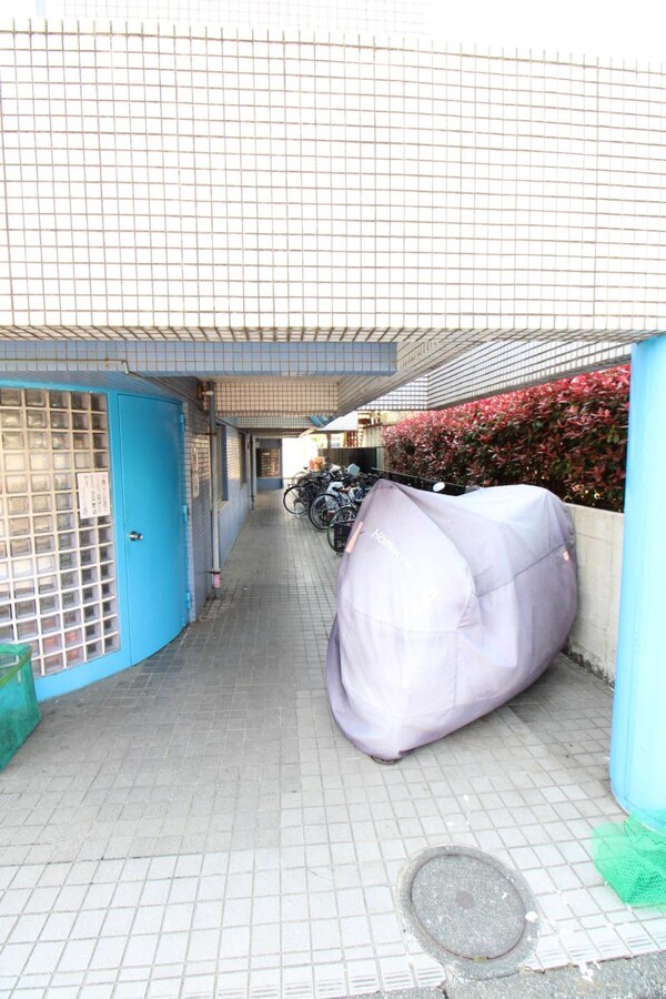 エントランス(エントランス)