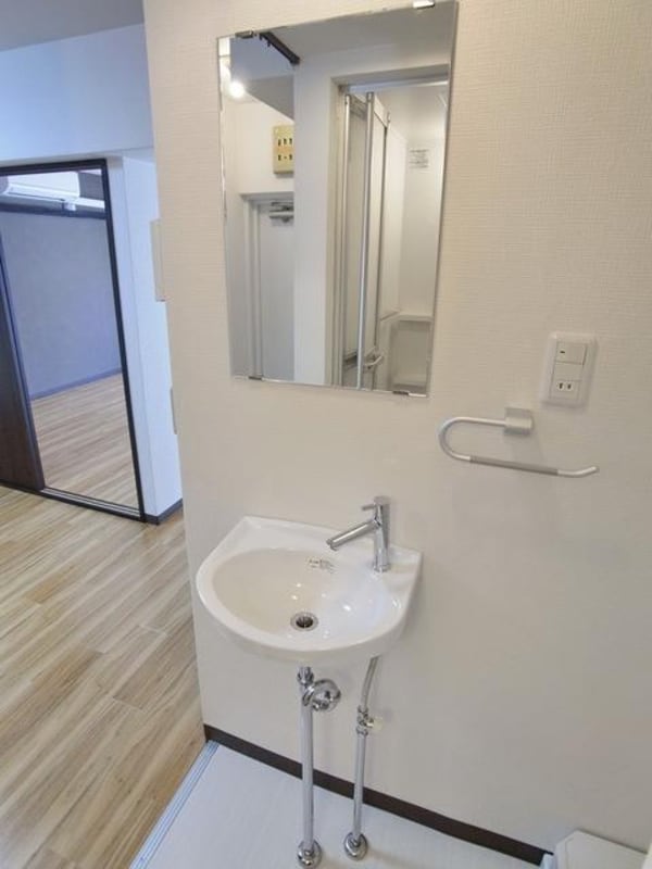 洗面(洗面台新設です☆)