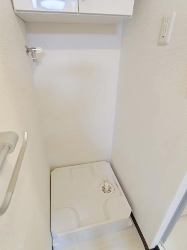 洗面(洗濯機置き場が室内に！)