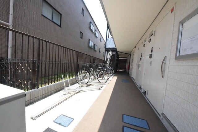 物件内観写真17　(★エントランス★)