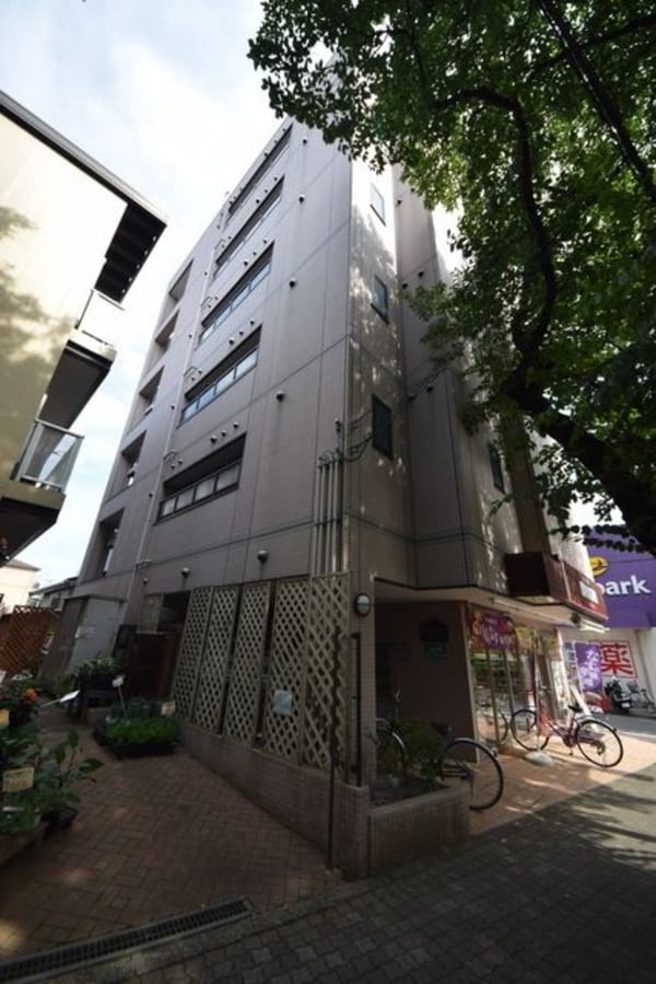 外観(外観・周辺部分)