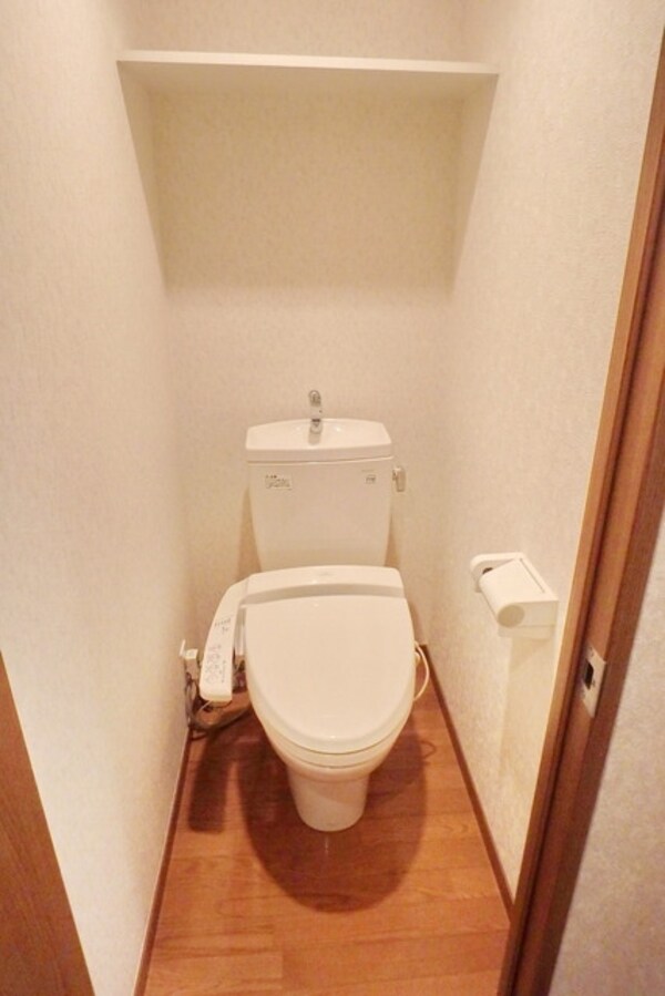 トイレ(★洗浄機付き便座完備★)