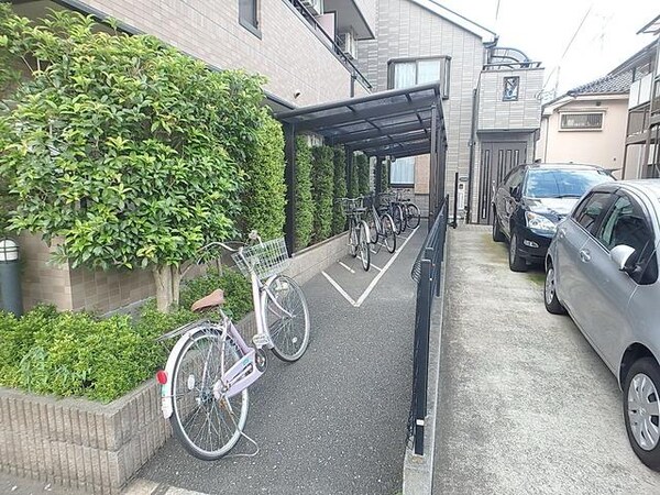 駐車場(★屋根付き駐輪場★)