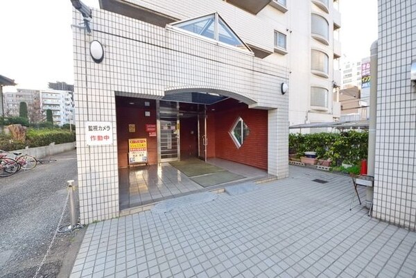 エントランス(エントランス)