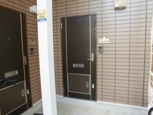 エントランス(外観・共用部分)