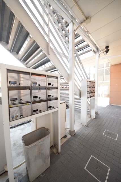 物件内観写真8　(外観・共用部分)