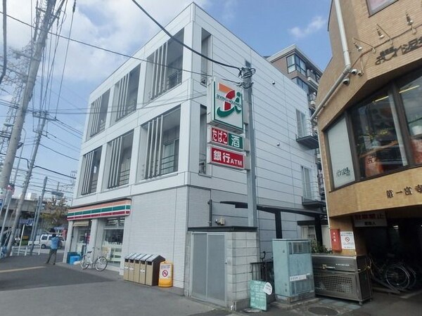 外観(★1Ｆがコンビニです！★)