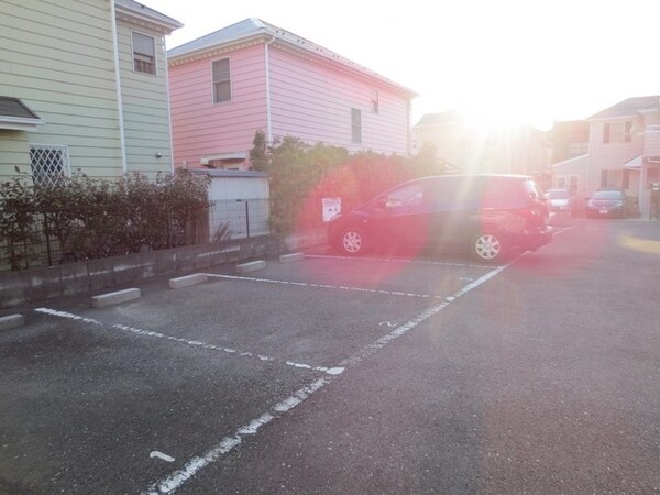 駐車場(★駐車場★)