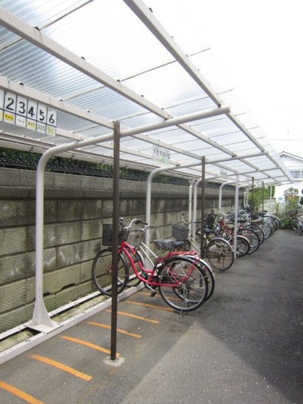その他(★屋根付き駐輪場★)