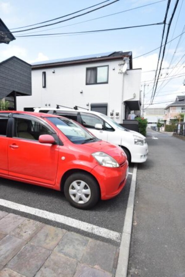 駐車場(★駐車場★)