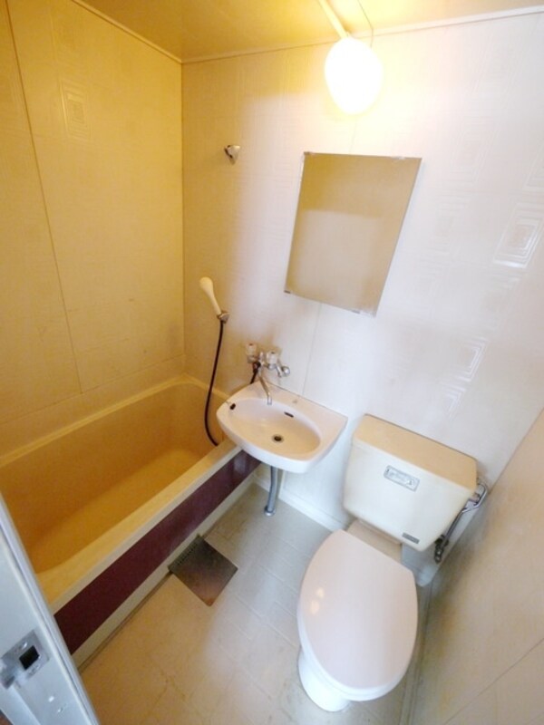 バス／シャワールーム等