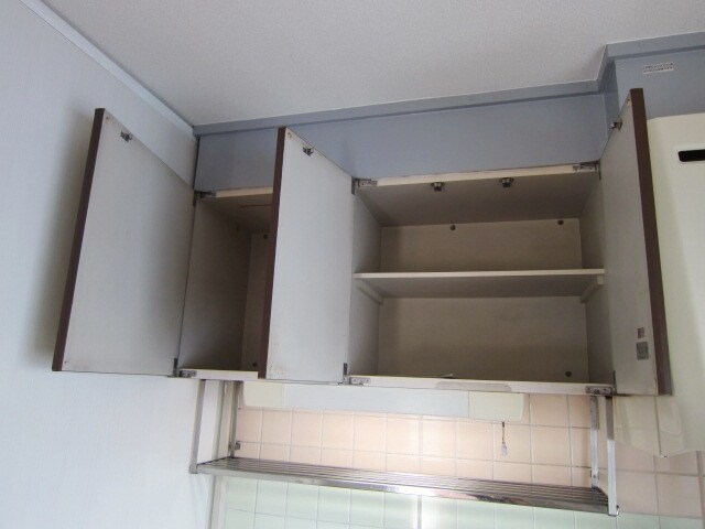物件内観写真16　(★キッチン上部収納です★)
