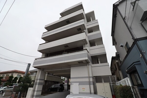 外観(★緑の多い住宅街です★)