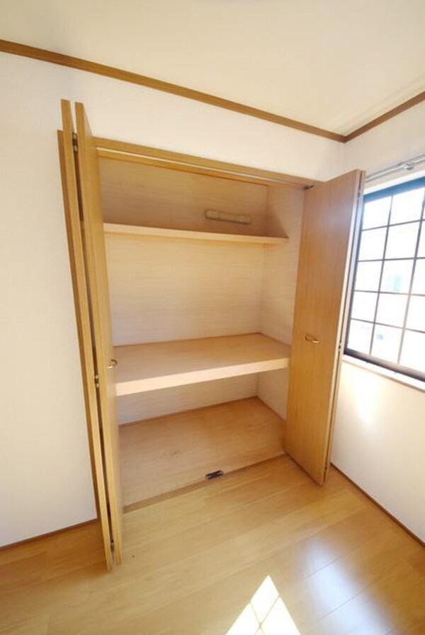 設備(★幅のある収納です★)