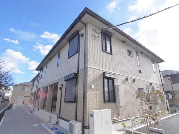 外観(エントランス側から)