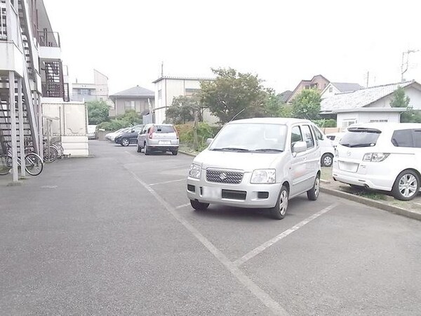 駐車場(★駐車場★)