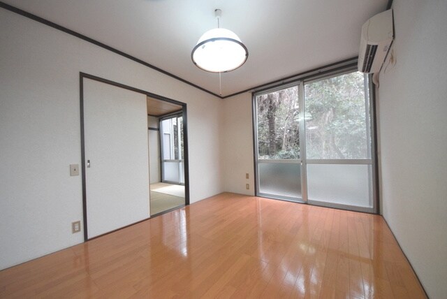 物件内観写真3　(★寝室★)