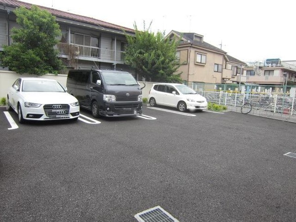 駐車場(★駐車スペースの空きは要確認★)