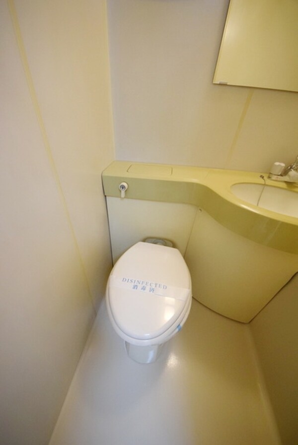 トイレ(別部屋参考写真)
