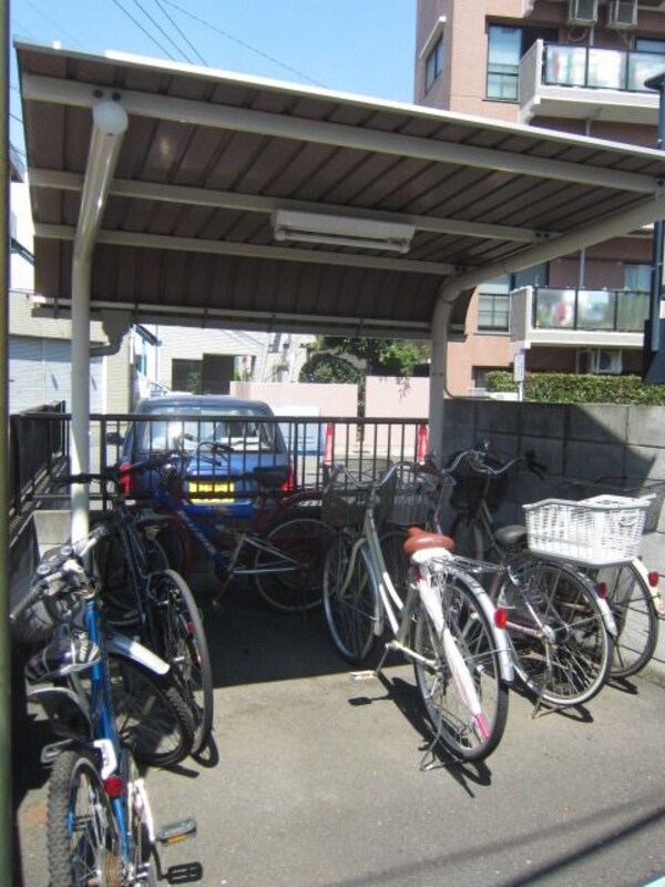 その他(★屋根付き駐輪場★)