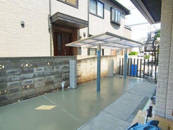 共有部分(♪屋根付き駐輪場♪)