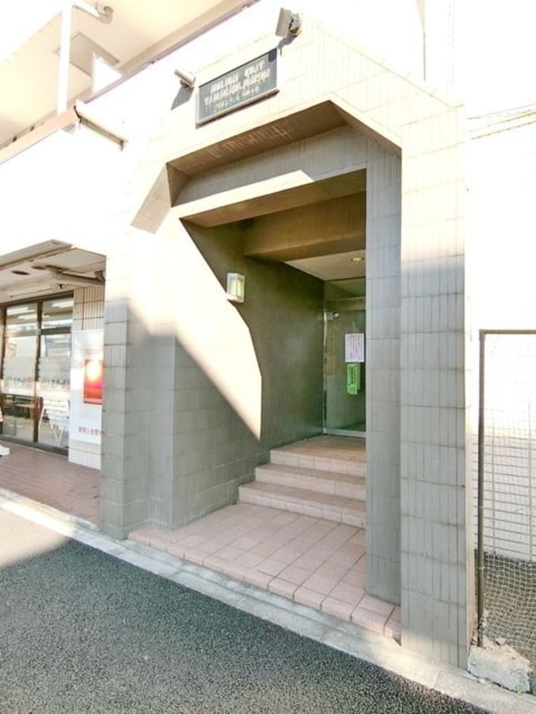 エントランス(外観・共有部分)