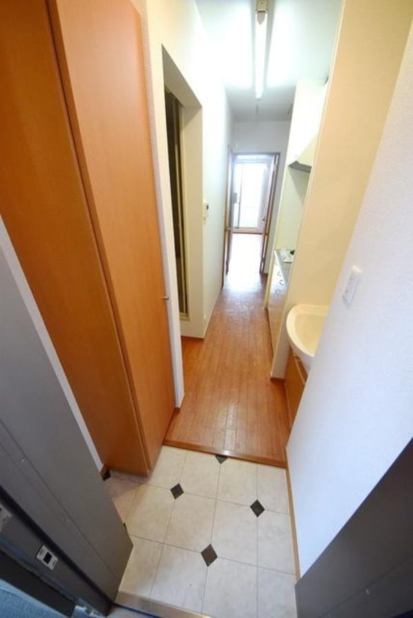 玄関(★お問い合わせはタウンハウジングまで★)