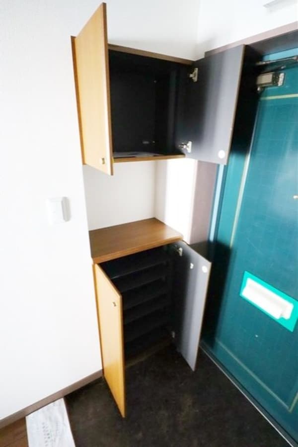玄関(★他部屋参考写真です★)