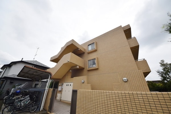 外観(★閑静な住宅街に立地★)