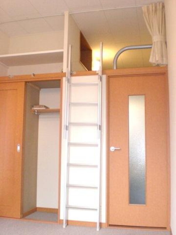 リビング・居室(★ロフト付き★)