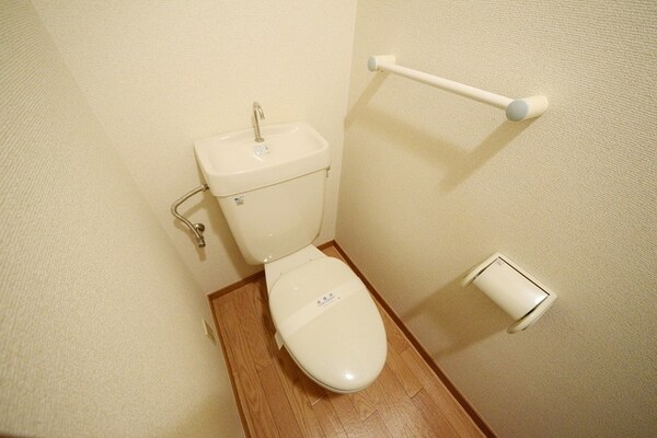 トイレ(★清潔感のあるきれいなトイレ★)