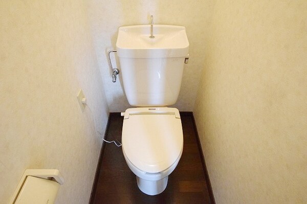 トイレ(別部屋参考写真)