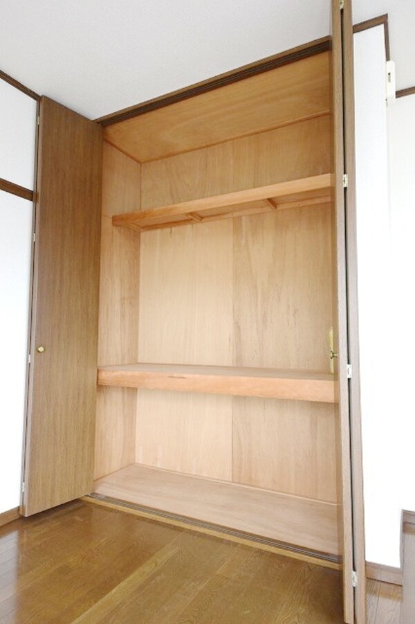 収納(別部屋参考写真)