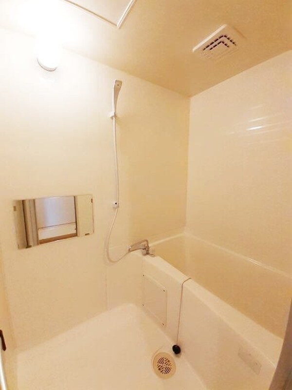 バス／シャワールーム等(★内装・設備・居室★)