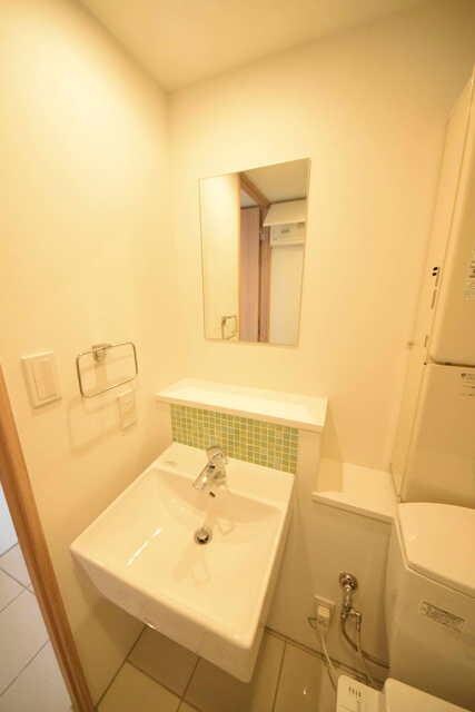 物件内観写真2　(★独立洗面台★)