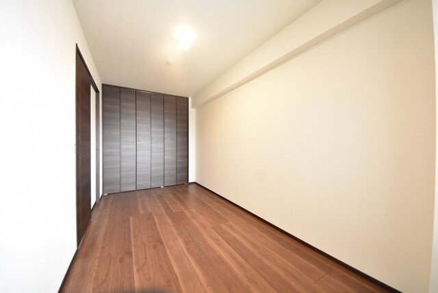 物件内観写真13　(寝室)